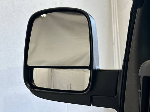 2023 Chevrolet Express 2500