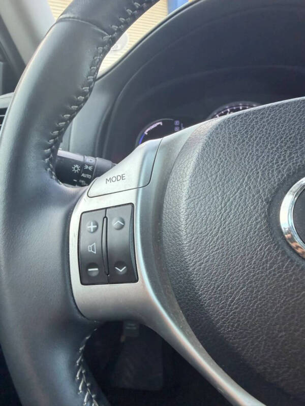 2013 Lexus CT 200h