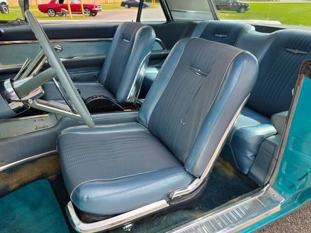 1963 Ford Thunderbird