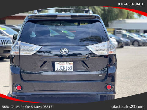 2015 Toyota Sienna