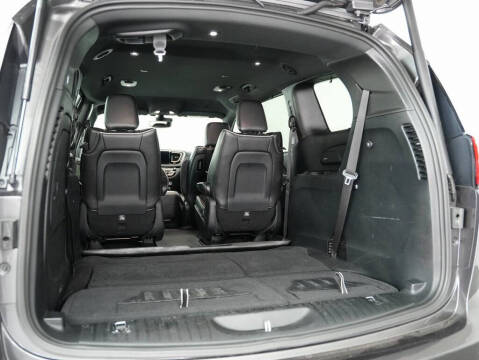 2019 Chrysler Pacifica Hybrid Limited