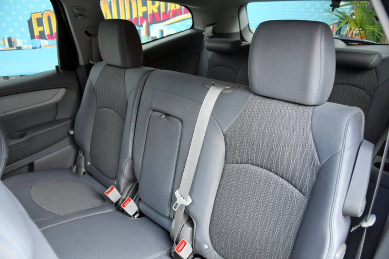 2014 Chevrolet Traverse LS