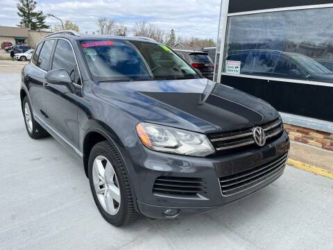 2014 Volkswagen Touareg for sale at River Motors in Portage WI