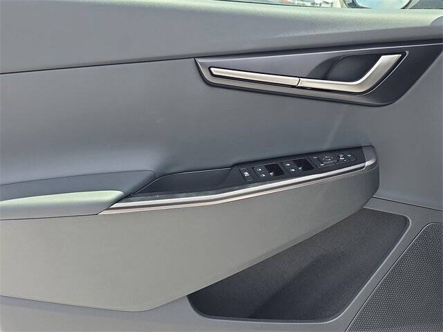 2025 Kia EV6 Light Long Range