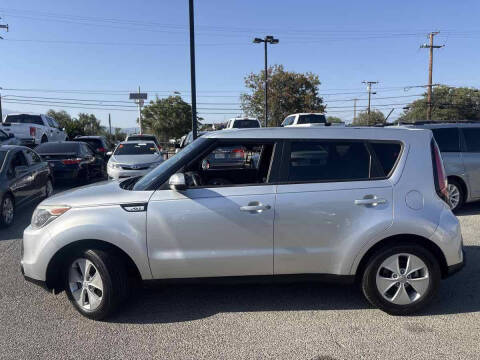 2014 Kia Soul +