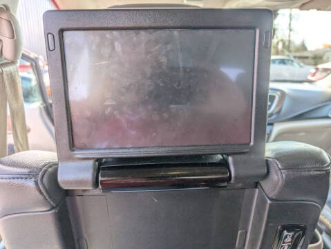 2017 Chrysler Pacifica Touring-L Plus