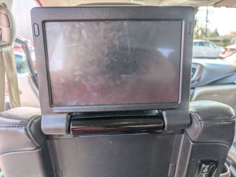 2017 Chrysler Pacifica Touring-L Plus