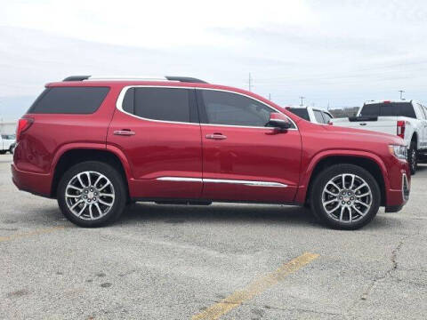 2023 GMC Acadia Denali