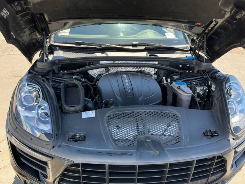 2018 Porsche Macan