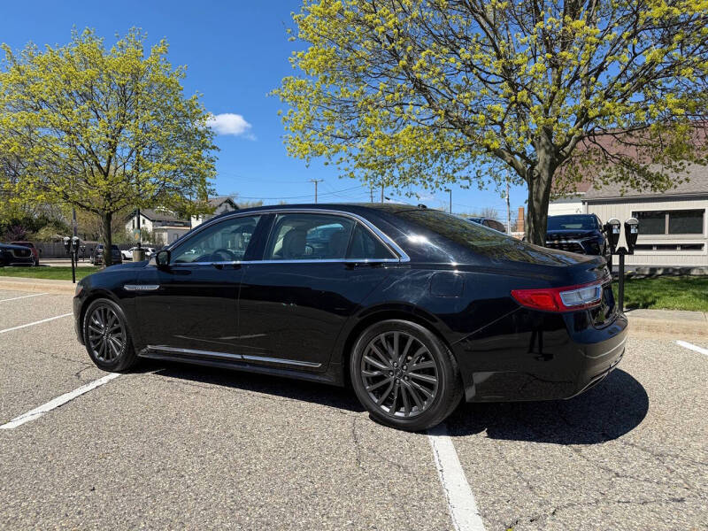 2017 Lincoln Continental Select