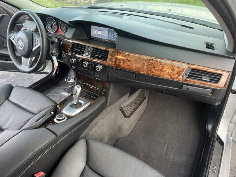 2008 BMW 5 Series 550i