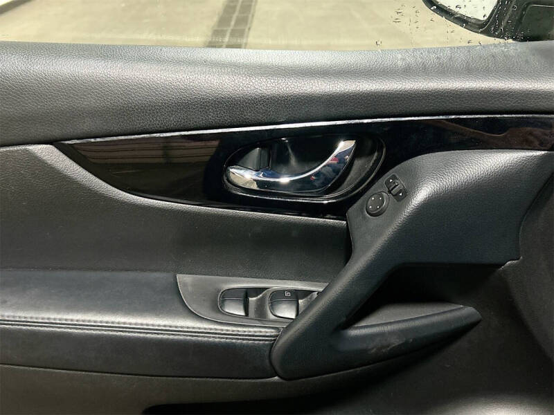 2020 Nissan Rogue Sport SV