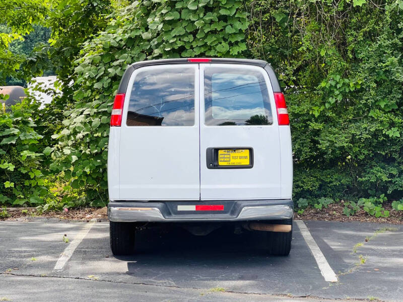 2020 Chevrolet Express 2500