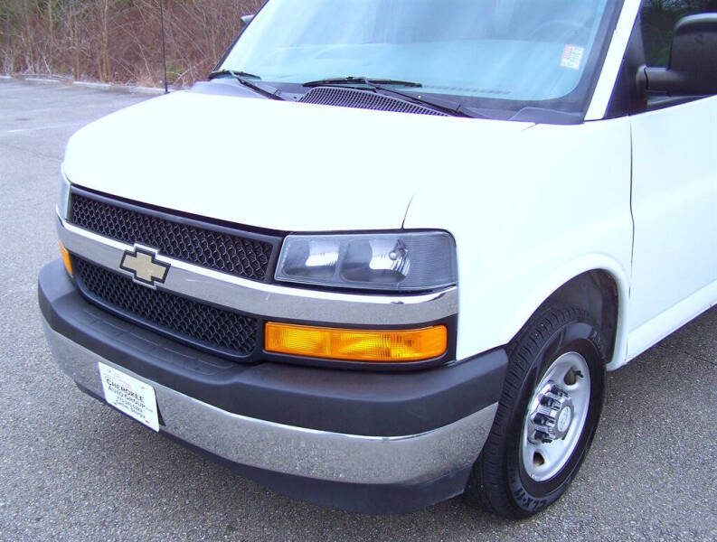 2017 Chevrolet Express LT 2500
