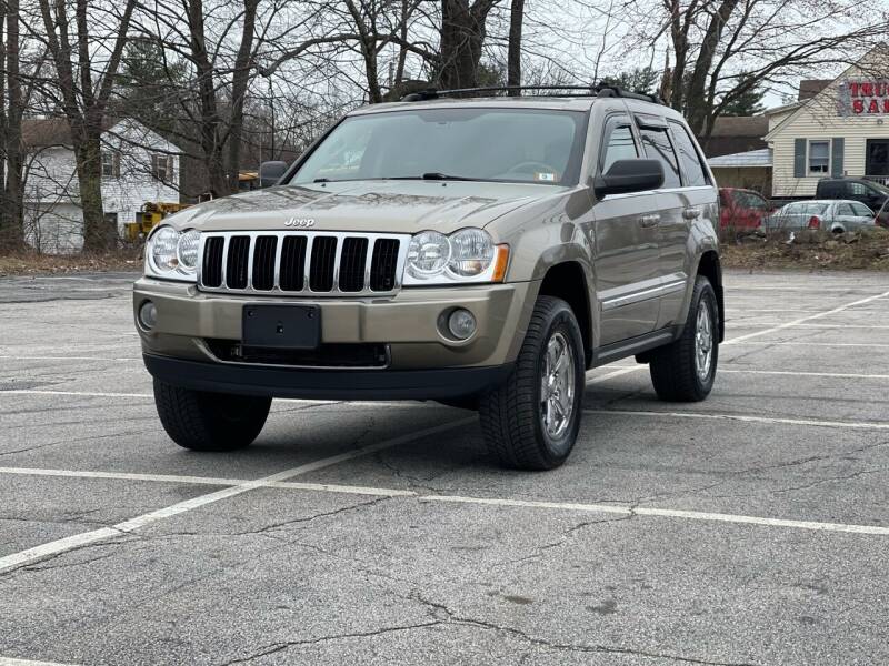 2006 Jeep Grand Cherokee for sale at Hillcrest Motors in Derry NH