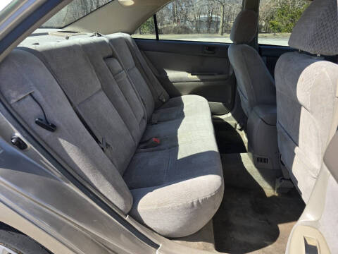 2003 Toyota Camry LE