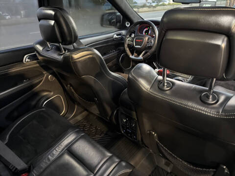 2015 Jeep Grand Cherokee SRT