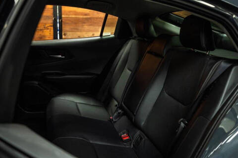 2025 Toyota Prius LE