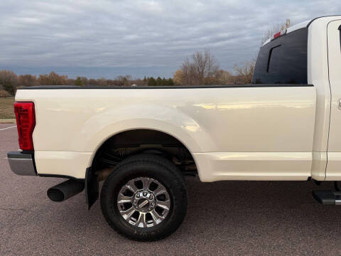 2017 Ford F-250 Super Duty Lariat