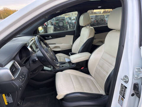 2017 Kia Sorento SX Limited V6