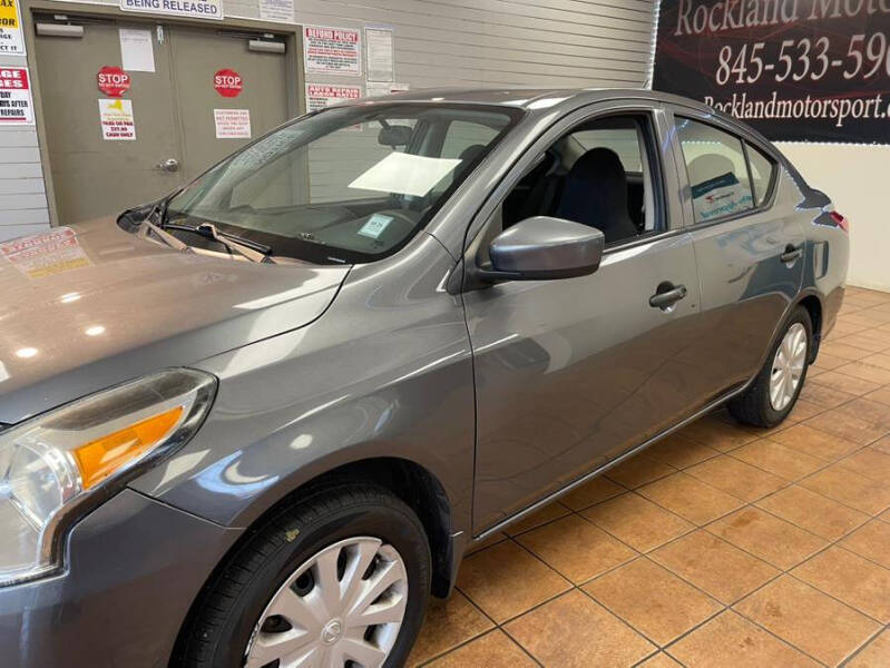 2016 Nissan Versa 1.6 S Plus