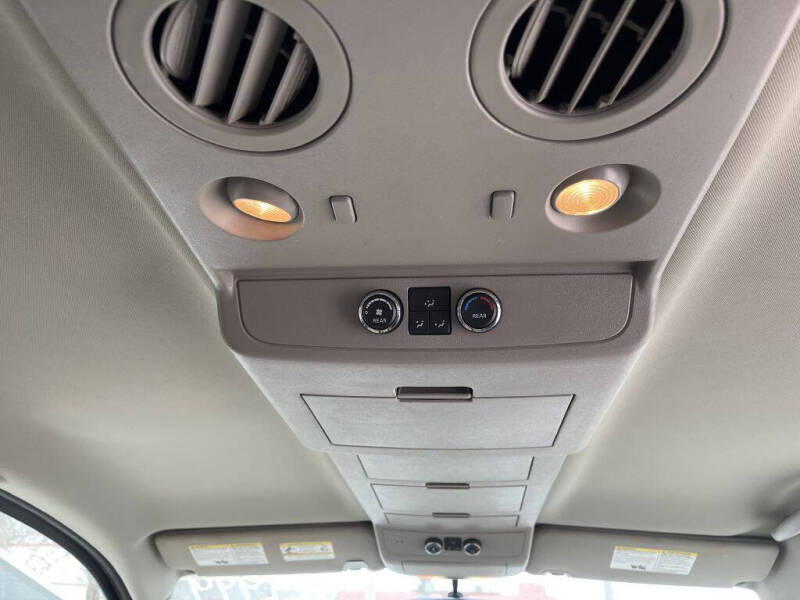 2015 Nissan Armada