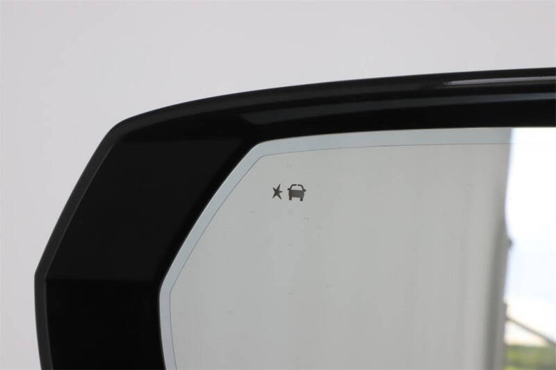 2024 GMC Yukon XL AT4