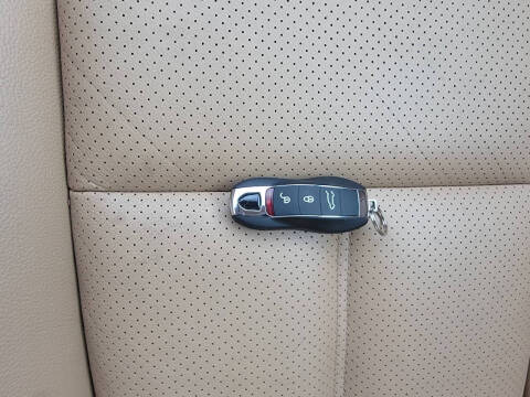 2011 Porsche Cayenne Tiptronic