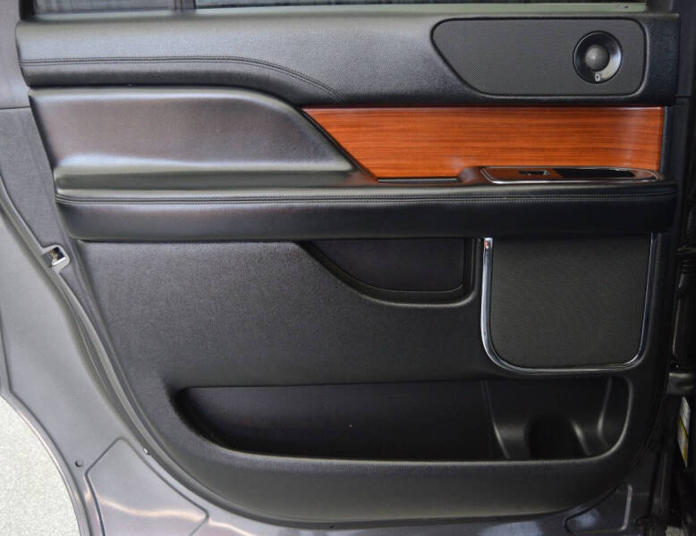 2018 Lincoln Navigator L Select
