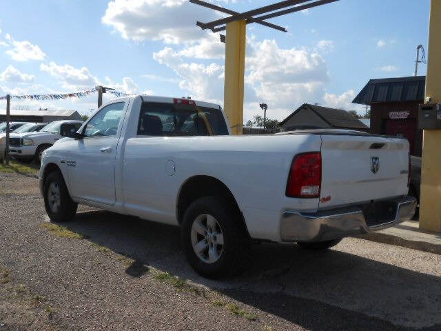 2015 RAM 1500 SLT