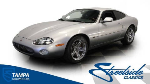 2002 Jaguar XKR