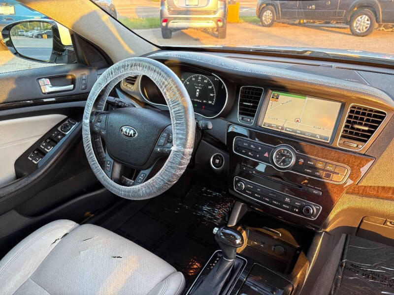 2014 Kia Cadenza Premium