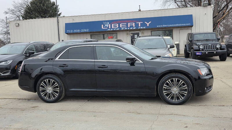 2012 Chrysler 300 S V8