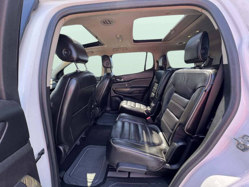 2019 GMC Acadia Denali