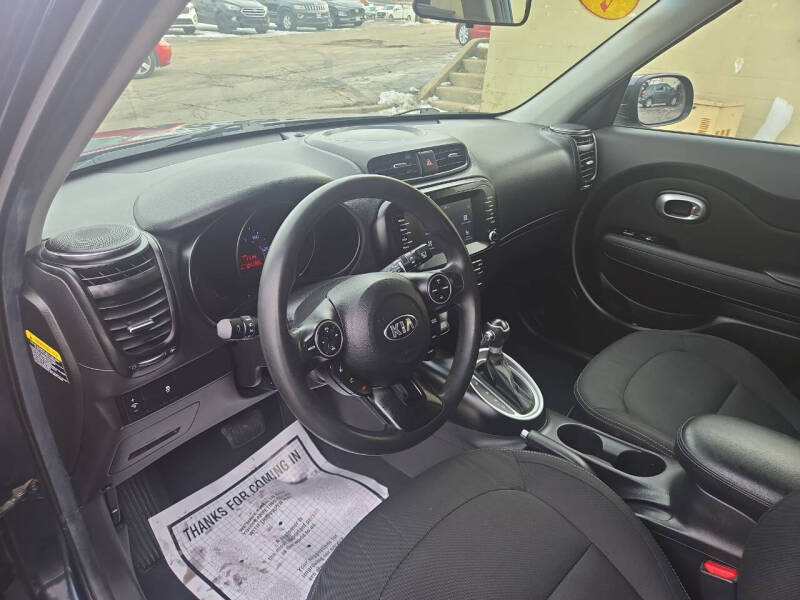 2019 Kia Soul +