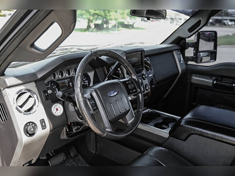 2013 Ford F-350 Super Duty Lariat