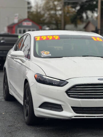 2016 Ford Fusion SE