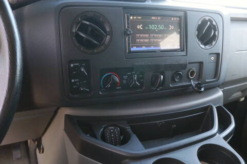 2014 Ford E-Series E-350 SD XLT