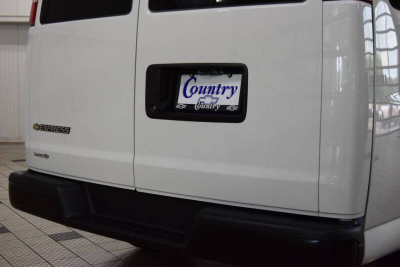 2026 Chevrolet Express LS 3500