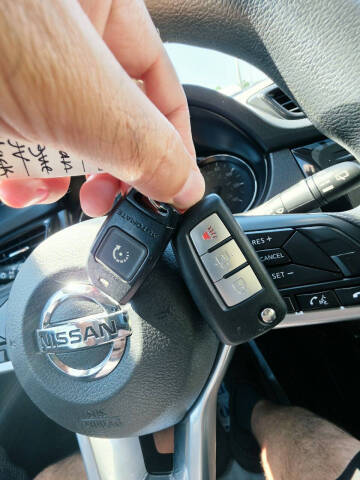 2017 Nissan Rogue S