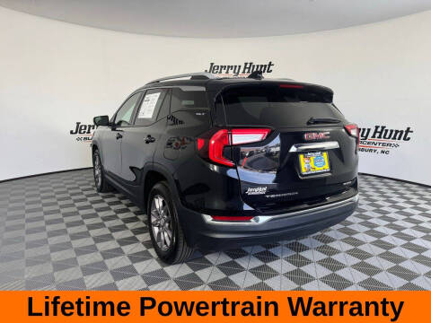 2023 GMC Terrain SLT