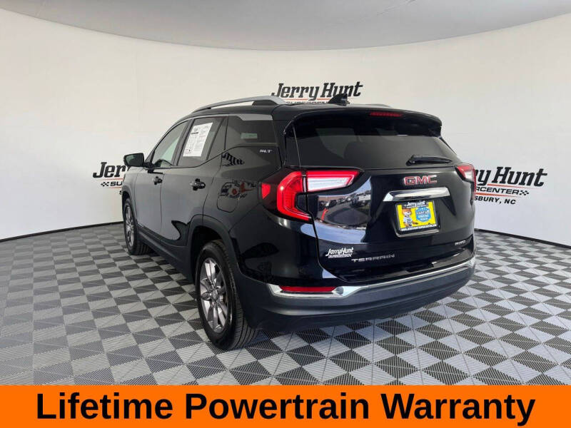 2023 GMC Terrain SLT