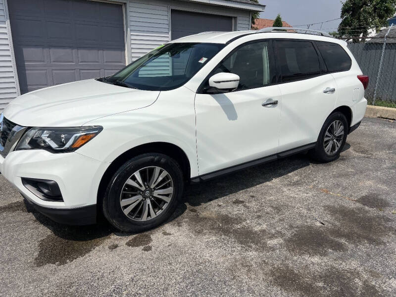 2017 Nissan Pathfinder SL