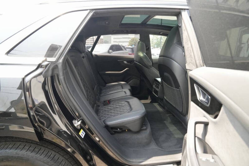 2022 Audi SQ8 4.0T quattro Prestige