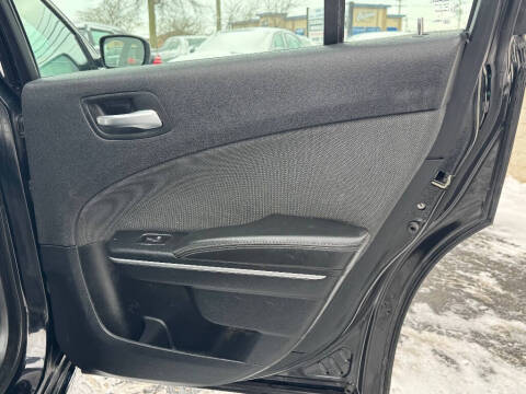 2015 Dodge Charger SE