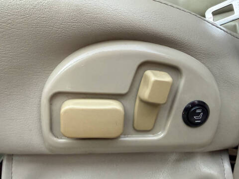 2003 Cadillac DeVille