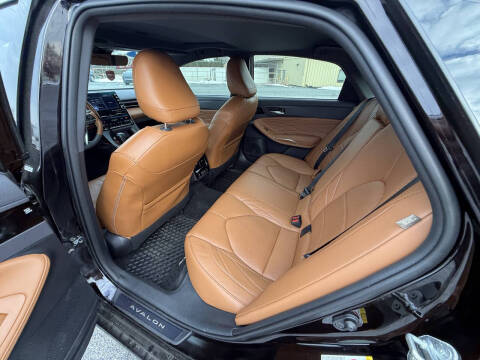 2019 Toyota Avalon Limited