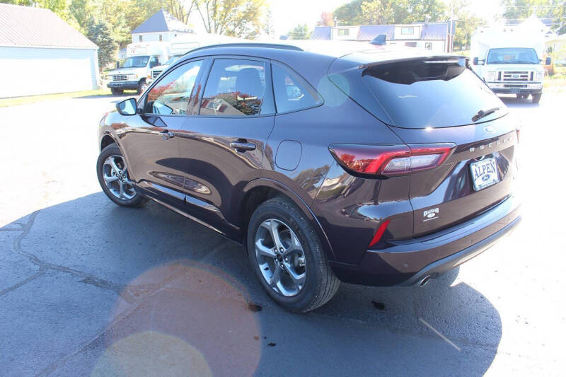 2023 Ford Escape ST-Line