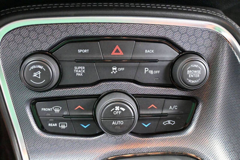 2015 Dodge Challenger R/T Scat Pack