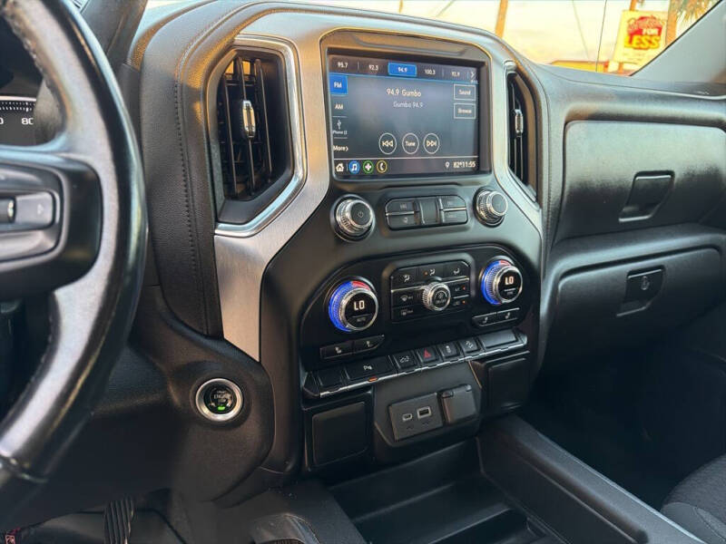 2022 GMC Sierra 1500 Limited